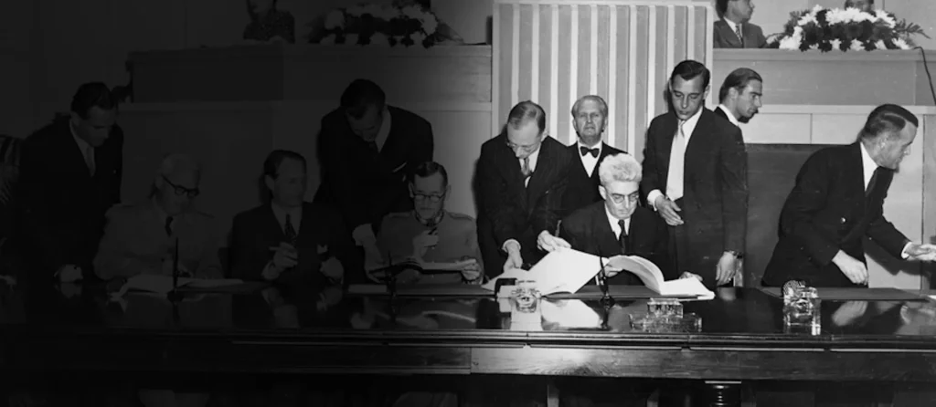 LES CONVENTIONS DE GENÈVE ET LEURS PROTOCOLES ADDITIONNELS
